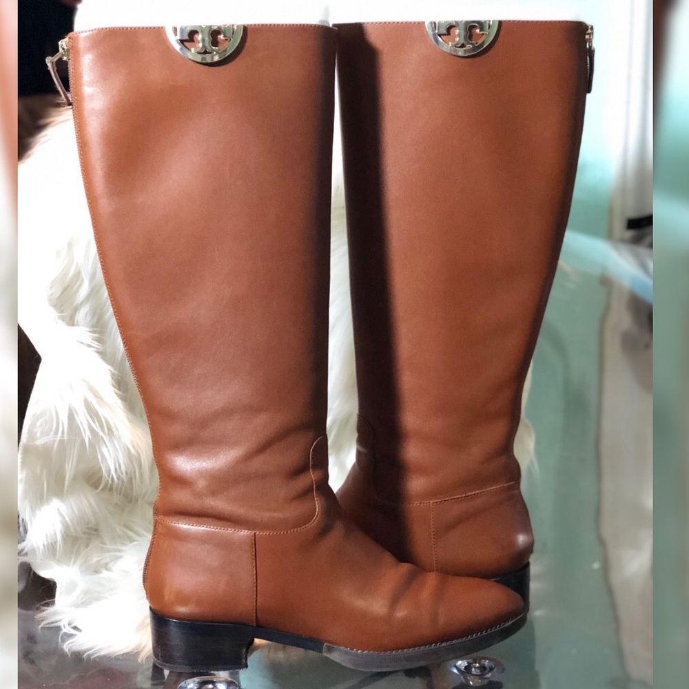Tory burch boots